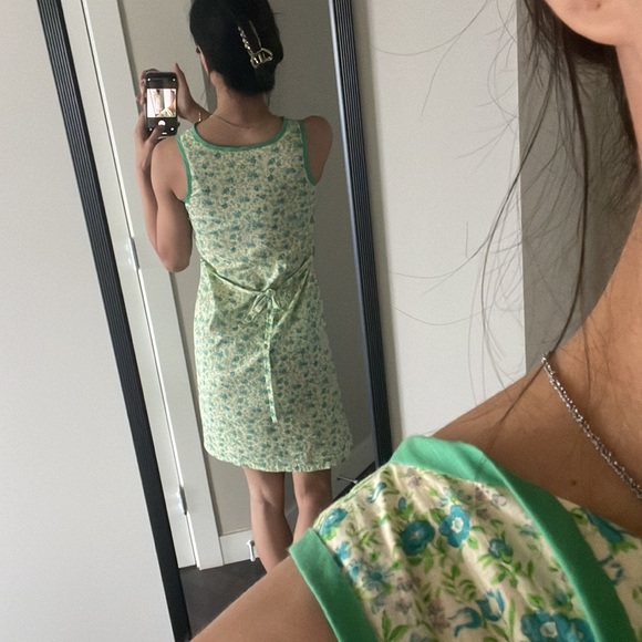 Beautiful floral summer dress - Picture 10 of 10